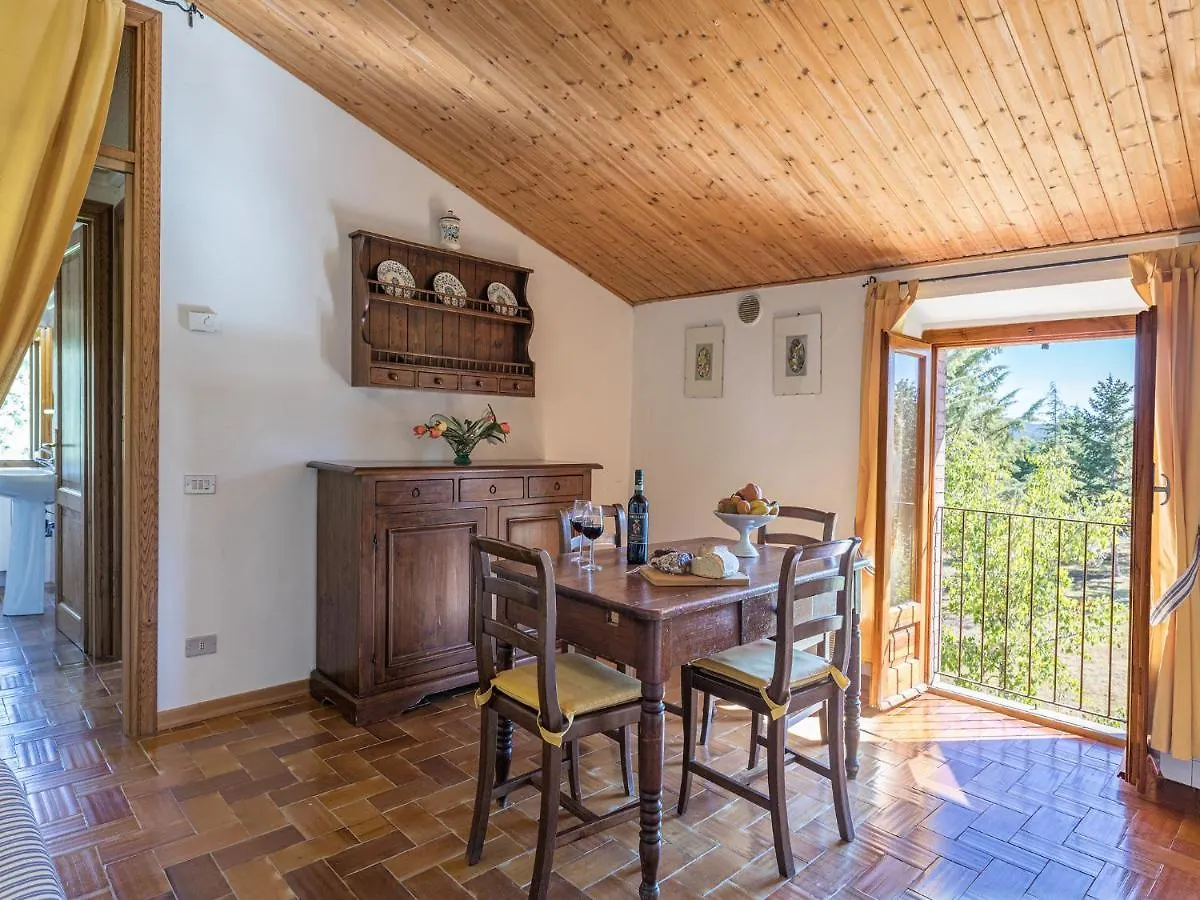 Casa Vacanze Il Poggetto モンティチャーノ イタリア